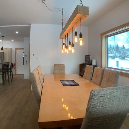 Eleanor Lodge - Entire House In Blue River Luaran gambar